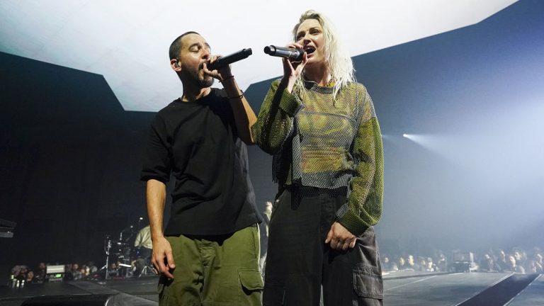 Linkin Park Temukan Suara Baru: Emily Armstrong Resmi Bergabung