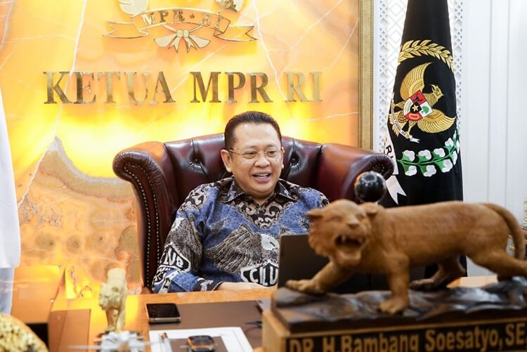 MPR akan Undang Keluarga Soeharto dan Gus Dur untuk Jalin Rekonsiliasi