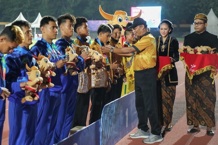 Haru dan Bangga, saat Kontingen Para Atletik Jateng Mendulang 12 Medali Emas