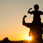 086817900_1605607195-Inilah-Peran-Ayah-dalam-Mendidik-Anak-Laki-Laki-shutterstock_534937255