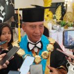 UNESA Kuatkan Posisi Akademik dengan 11 Guru Besar Baru