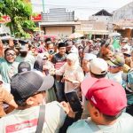 Sambang Pasar Semampir Kraksaan, Khofifah Disambut Antusias Luar Biasa oleh Masyarakat Probolinggo