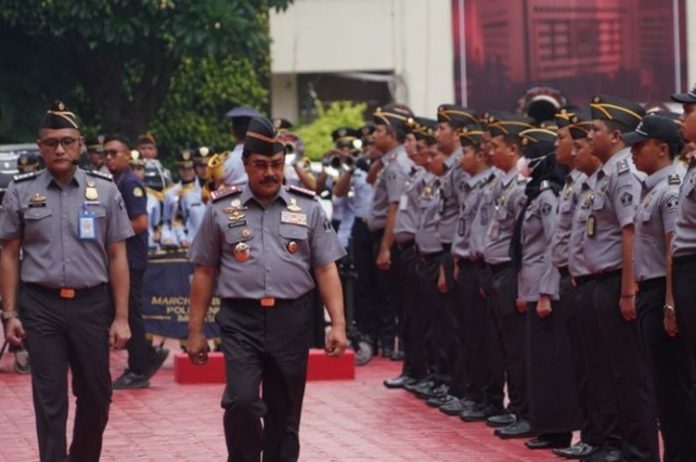 Petugas Imigrasi Pembina Desa