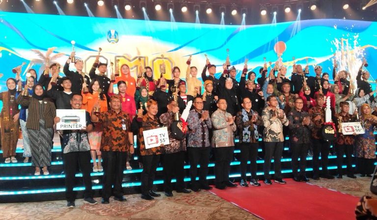 SMA Awards