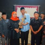 Khofifah Wayangan Ki Akbar