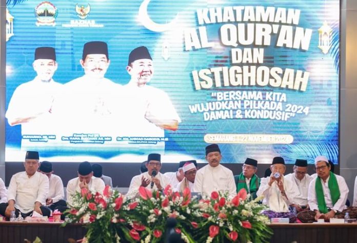 Gubernur Jateng Doa Bersama