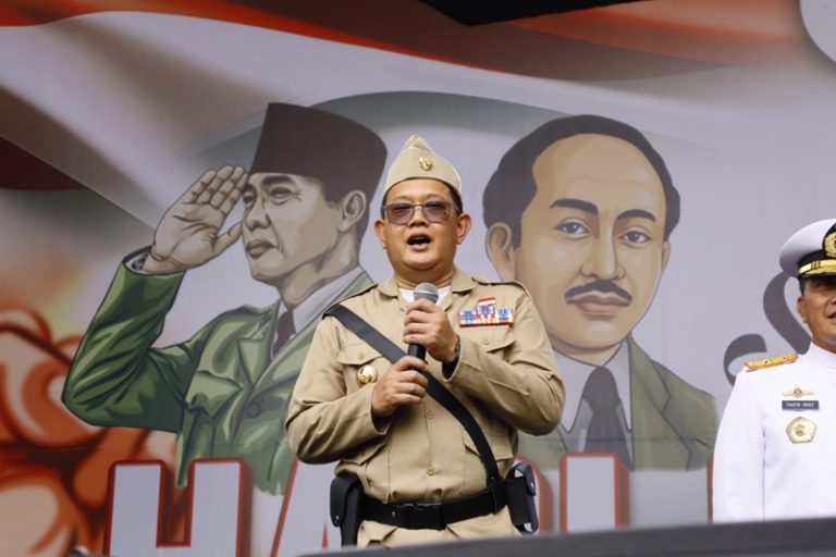 Pj. Gubernur Jatim Maknai Hari Pahlawan Sebagai Momentum Implementasikan Sifat Dan Nilai Kepahlawanan