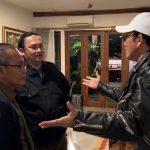Denny Sumargo Datangi Rumah Farhat Abbas Usai Ditantang Bakal Dihajar.