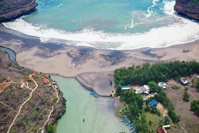 Pesona Ngiroboyo Pacitan