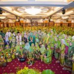 Khofifah Tegaskan Pentingnya Qanun Asasi NU dalam Bedah Buku KH. Hasyim Asy’ari di Banjarmasin.