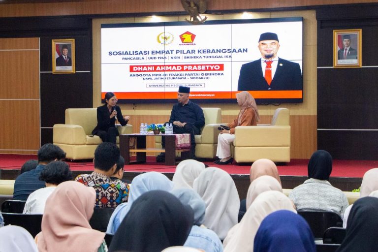 Ahmad Dhani Sosialisasi 4 Pilar Kebangsaan di Surabaya Pemahaman Pancasila dan Sejarah Nasional