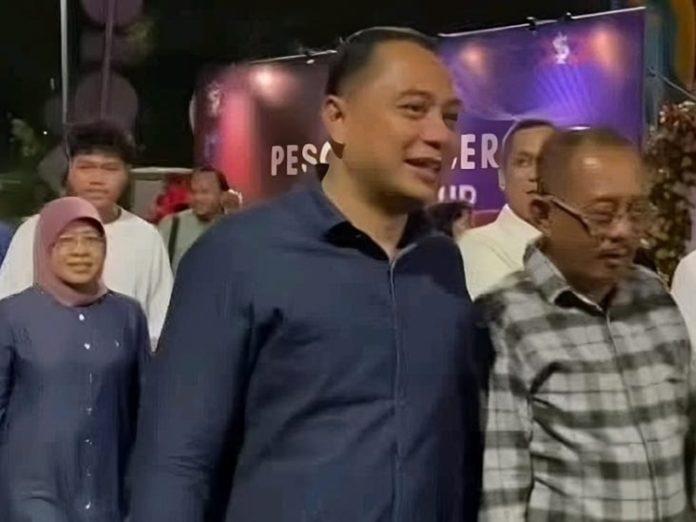 Pesona Laser Air Mancur