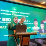 Khofifah Tegaskan Pentingnya Qanun Asasi NU dalam Bedah Buku KH. Hasyim Asy’ari di Banjarmasin