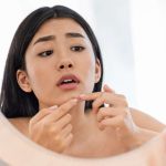 ternyata-kulit-bisa-mencapai-titik-jenuh-perlu-nggak-sih-libur-pakai-skincare-dan-kosmetik-2206068