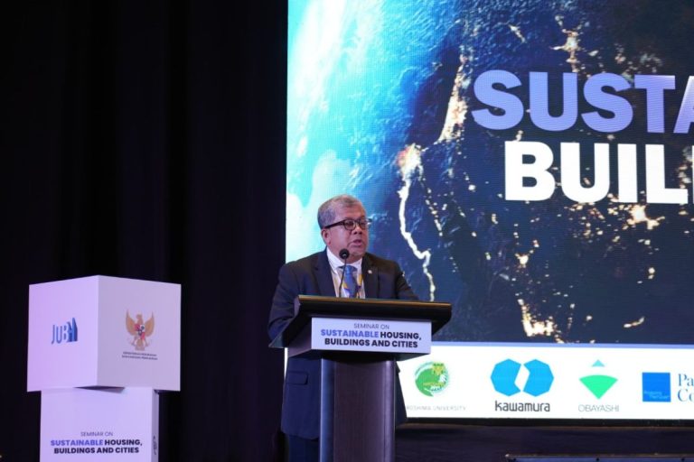 Fahri Hamzah: Presiden Tegaskan Lahan Sawah Tidak untuk Proyek Perumahan