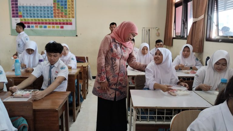 Khofifah: Gizi Baik, Prestasi Naik, Anak Indonesia Makin Cerdas