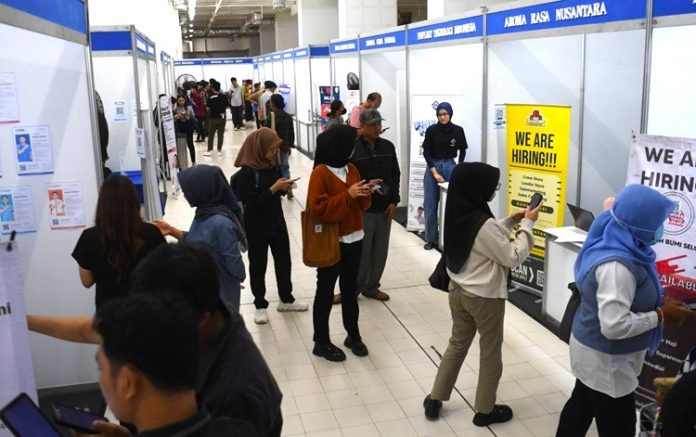 Ciri-Ciri Lowongan Kerja Palsu