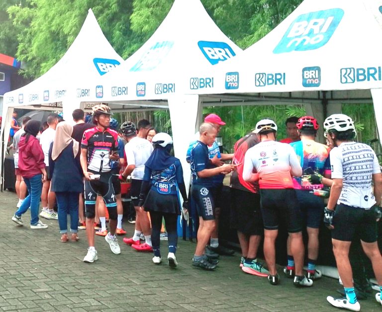 Tunjungan Loop, Cara BRI BO Surabaya Kenalkan Transaksi Digital