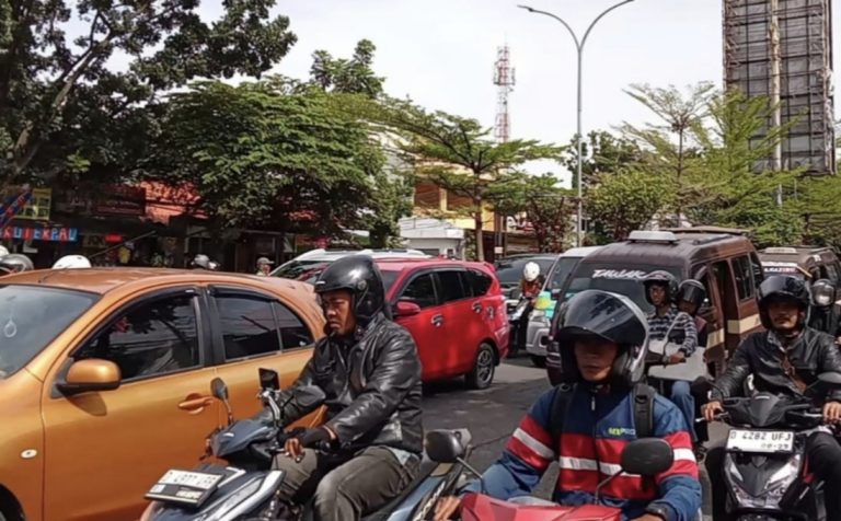 Bandung Kota Macet ke-12 di Dunia, Pemkot Minta Masyarakat Pakai Transportasi Publik