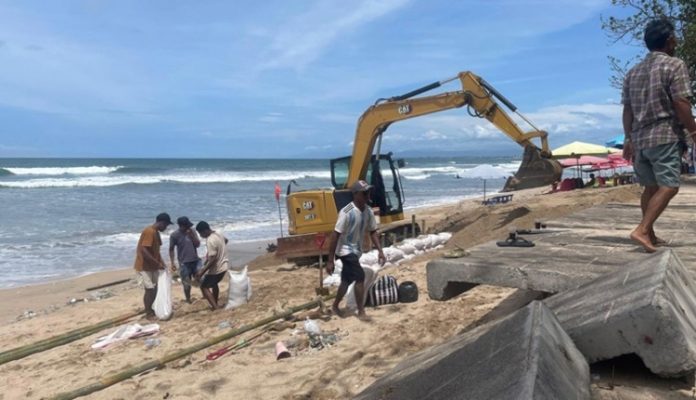 Pedestrian Pantai Kuta