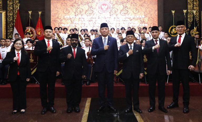 Daftar Stafsus yang Dilantik Menhan RI: Ada Nama Deddy Corbuzier, Apa Tugasnya? 