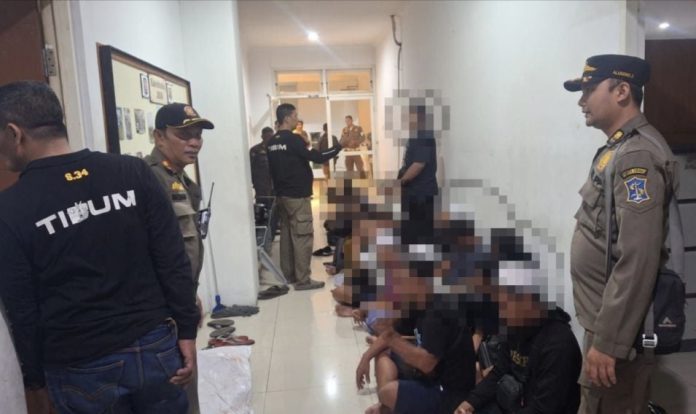 Satpol PP Surabaya