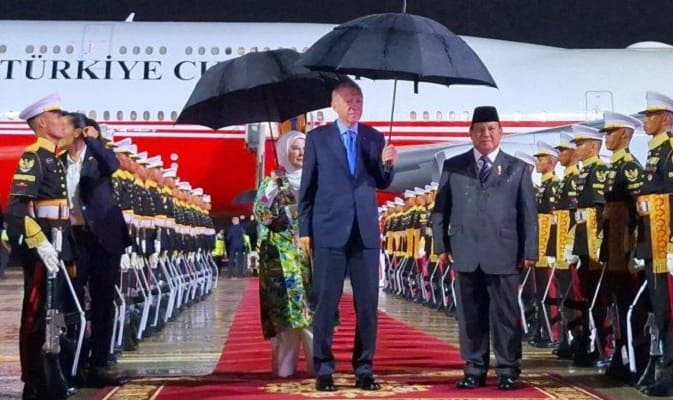Presiden Prabowo Sambut Kedatangan