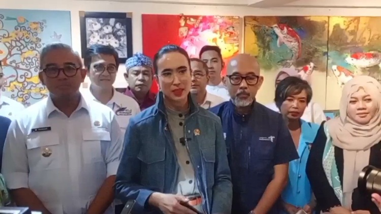 Menteri Pariwisata Tinjau Langsung Kesiapan Pariwisata Bandung untuk Libur Lebaran 