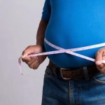 Kebiasaan Sehari-hari yang Bisa Bikin Perut Buncit, Malas Gerak Hingga Merokok.