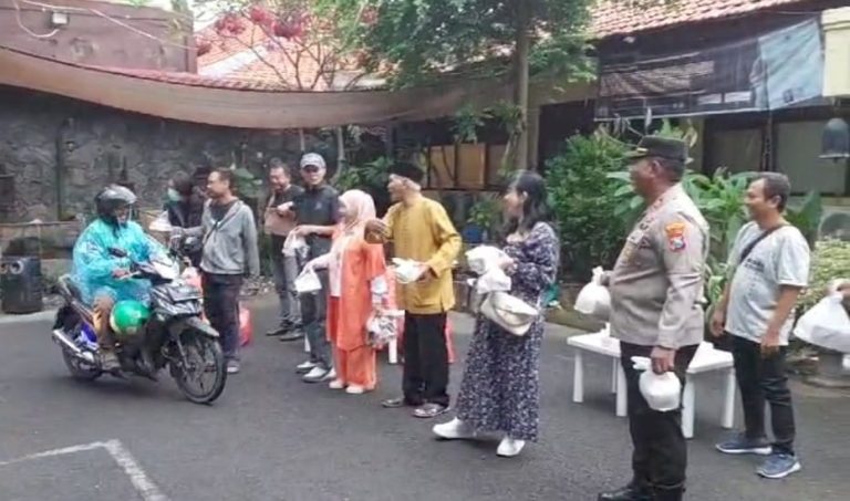 Alumni Ikarholaz Surabaya