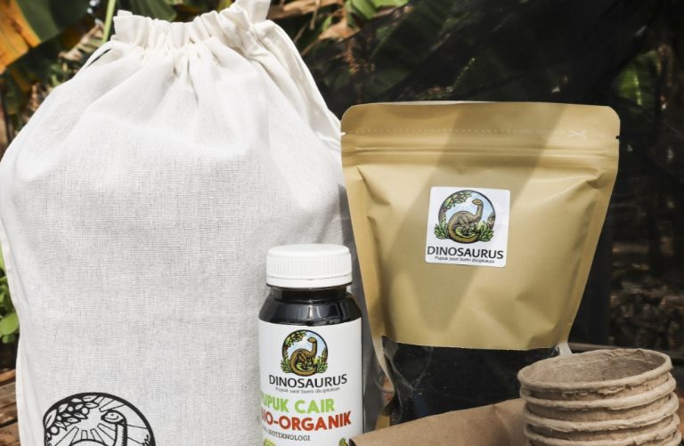 Pupuk dinosaurus
