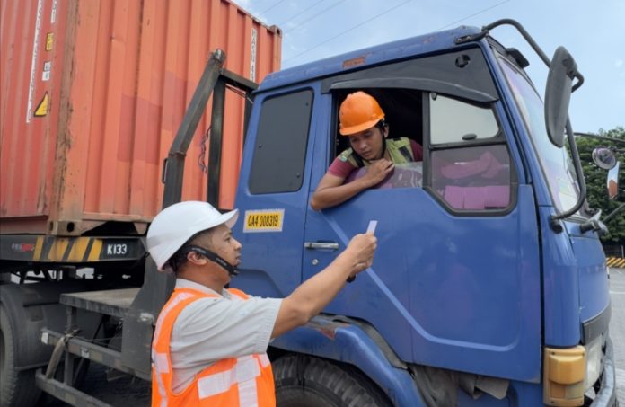 Terminal Petikemas Surabaya