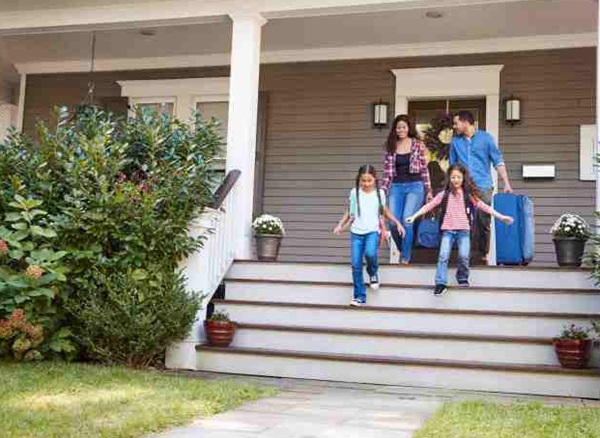 Tips Aman dan Tenang Meninggalkan Rumah