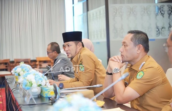 Gubernur Kaltim Antrean SPBU