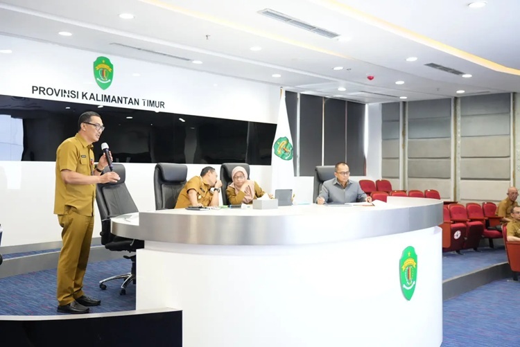 Dari Tanah Suci, Gubernur Rudy Apresiasi Evaluasi Kinerja Diskominfo Kaltim