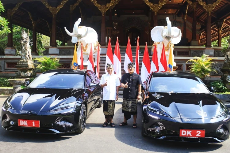 Koster-Giri Mobil Dinas Listrik