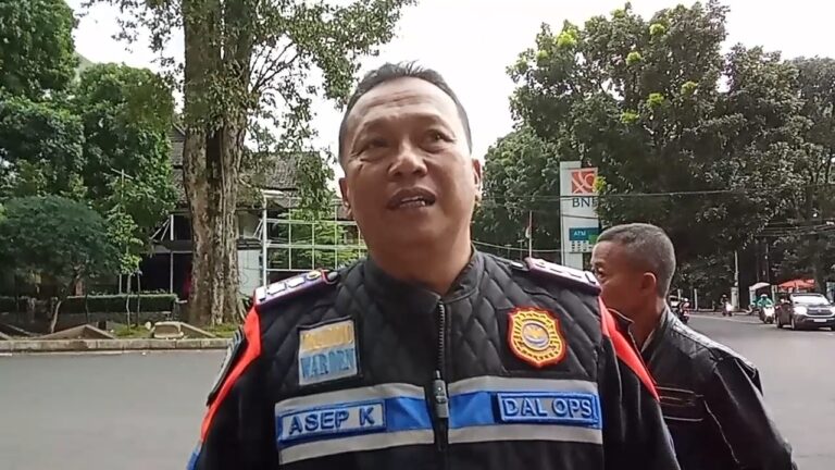 Getok Harga Parkir di Kawasan Wisata Kembali Marak di Masa Libur Lebaran, Dishub Kota Bandung Gercep Tidak Lanjuti Laporan
