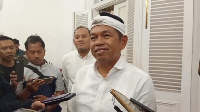 Kendaraan Dedi Mulyadi Nunggak Pajak