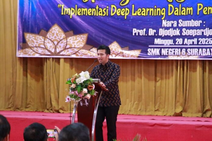 Wagub Emil Bahasa Jepang