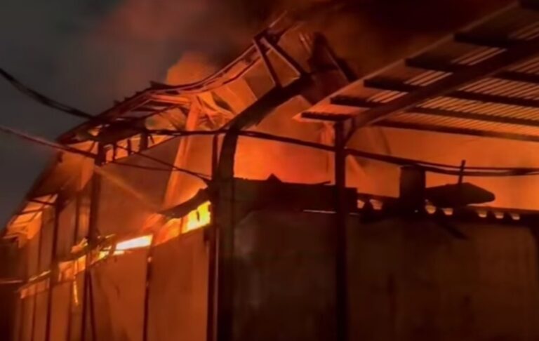 Ilustrasi kebakaran di Surabaya