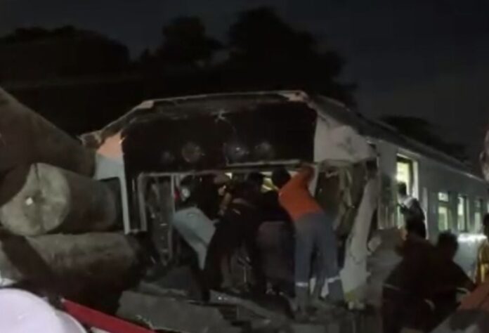 Kecelakaan kereta api di Gresik