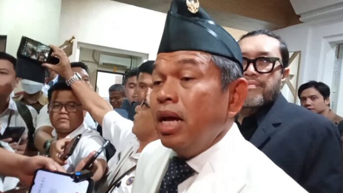 Fasilitas Stadion GBLA Dirusak