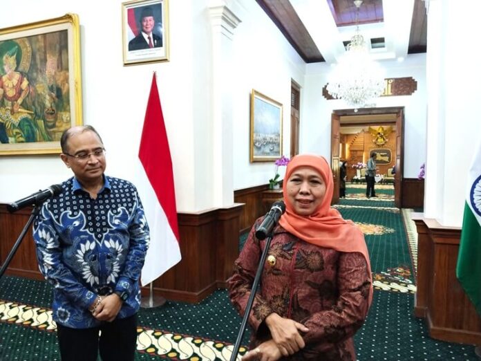 Khofifah Jatim India