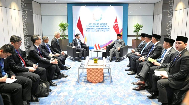 Pererat Hubungan Strategis dengan Singapura, Presiden Prabowo Bertemu PM Wong di Kuala Lumpur