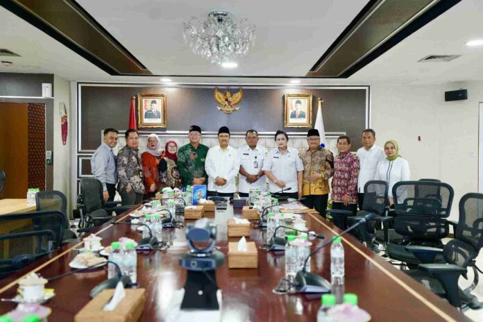 Mensos Sekolah Rakyat