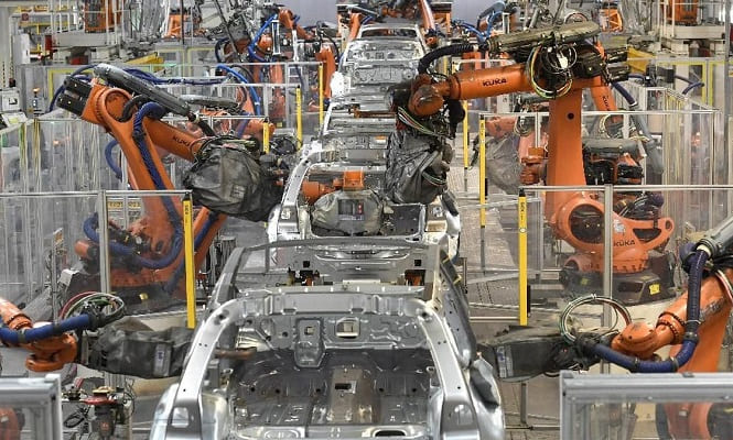 Nissan Bakal PHK Massal