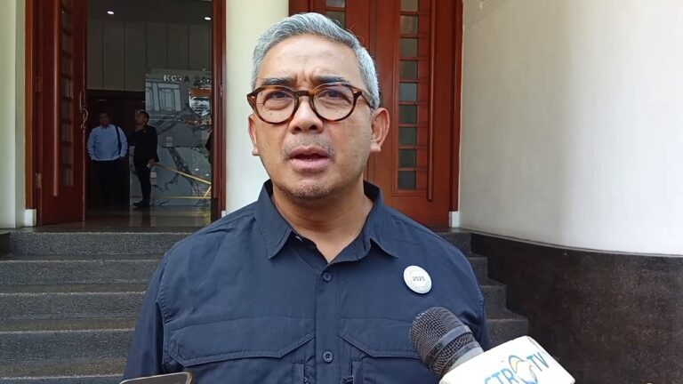 Satgas Saber Pungli Dibubarkan saat Kasus Jual Beli Kursi SPMB di Bandung Tengah Diselidiki, Ada Apa? 