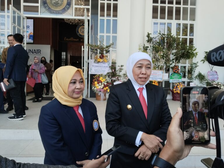 Gubernur Khofifah: Selamat Datang Era Baru UNAIR, Menuju Kampus Berdaya Saing Global