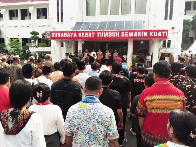 Walikota Eri Tegaskan Aksi Premanisme Lahan Parkir di Surabaya Bukan dari Ormas