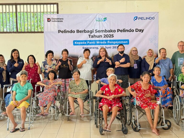 Pelindo Regional 3 Tebar Kepedulian Lewat 600 Paket Sembako di Pelindo Day ke-4